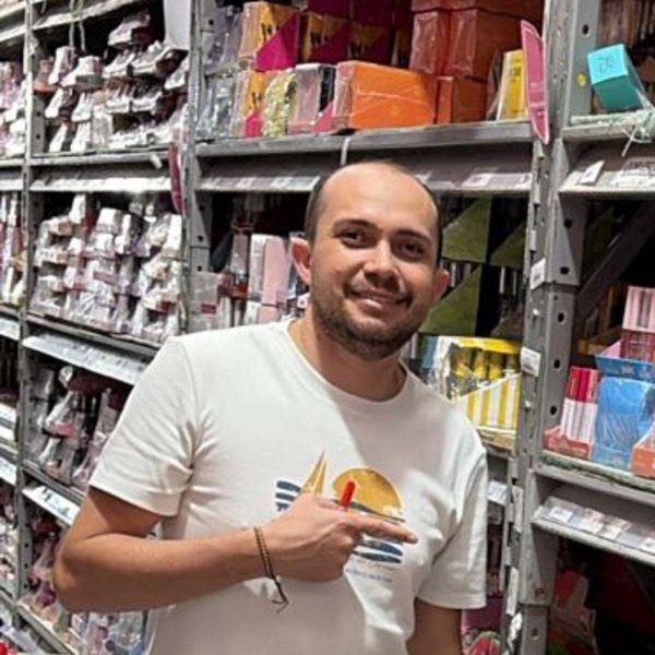 Gil, lojista que aplica o método